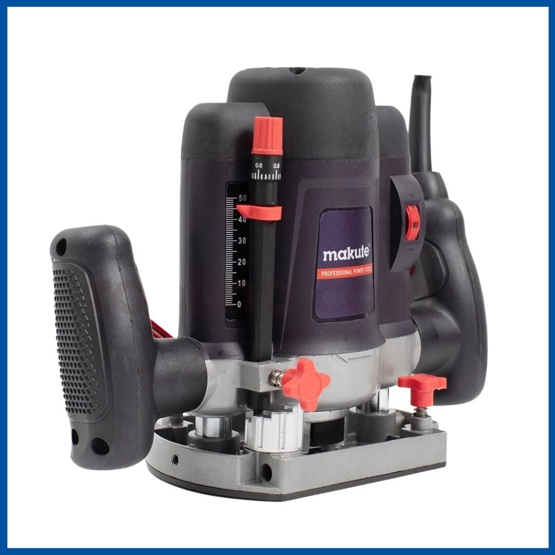 Detaille du Défonceuse 1200W - Makute