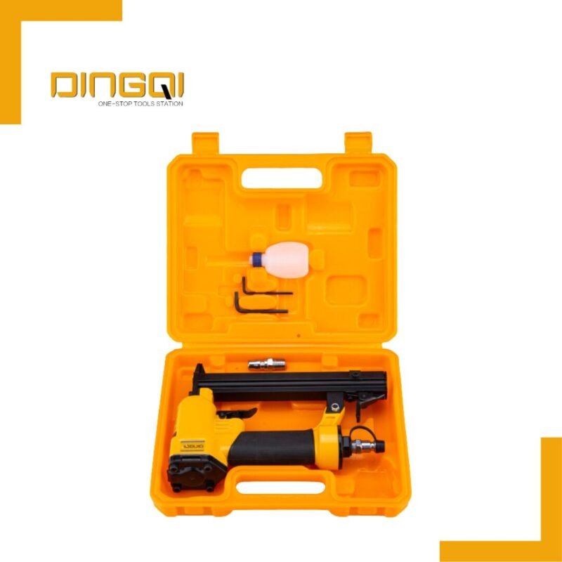 La valise ouverte du Pistolet à Clous Pneumatique (Clou Droit) - Dingqi