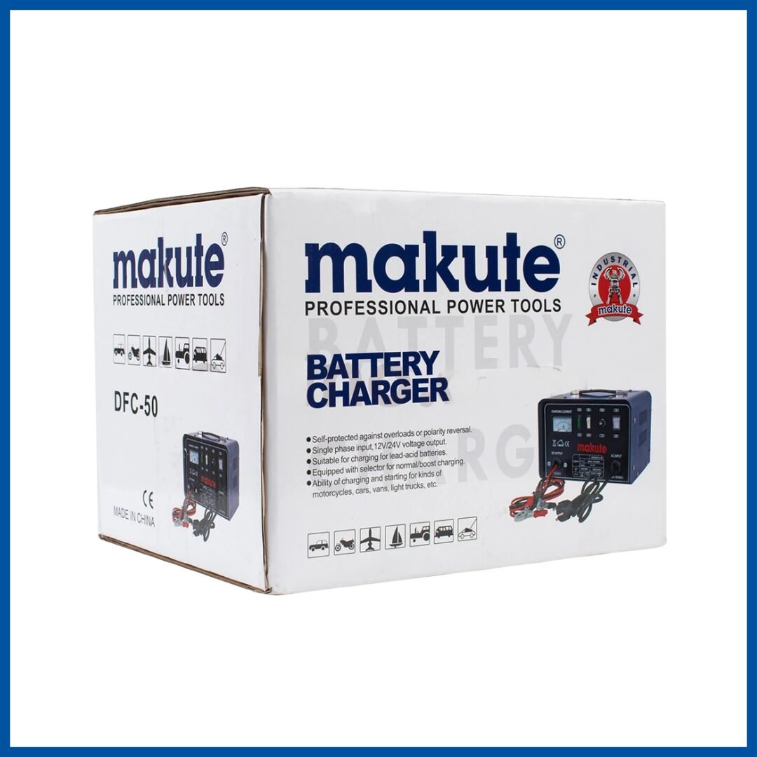 L'embalage du Chargeur De Voiture 50Amp – Makute